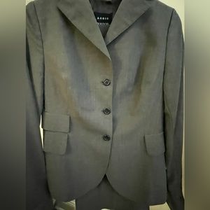 AKRIS - Bergdorf Goodman. Pant Suit.